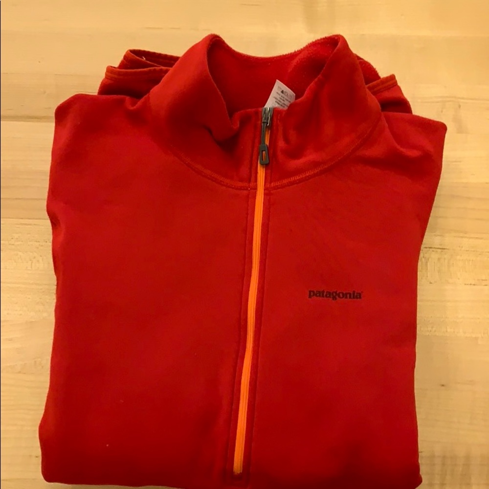 Patagonia performance pullover